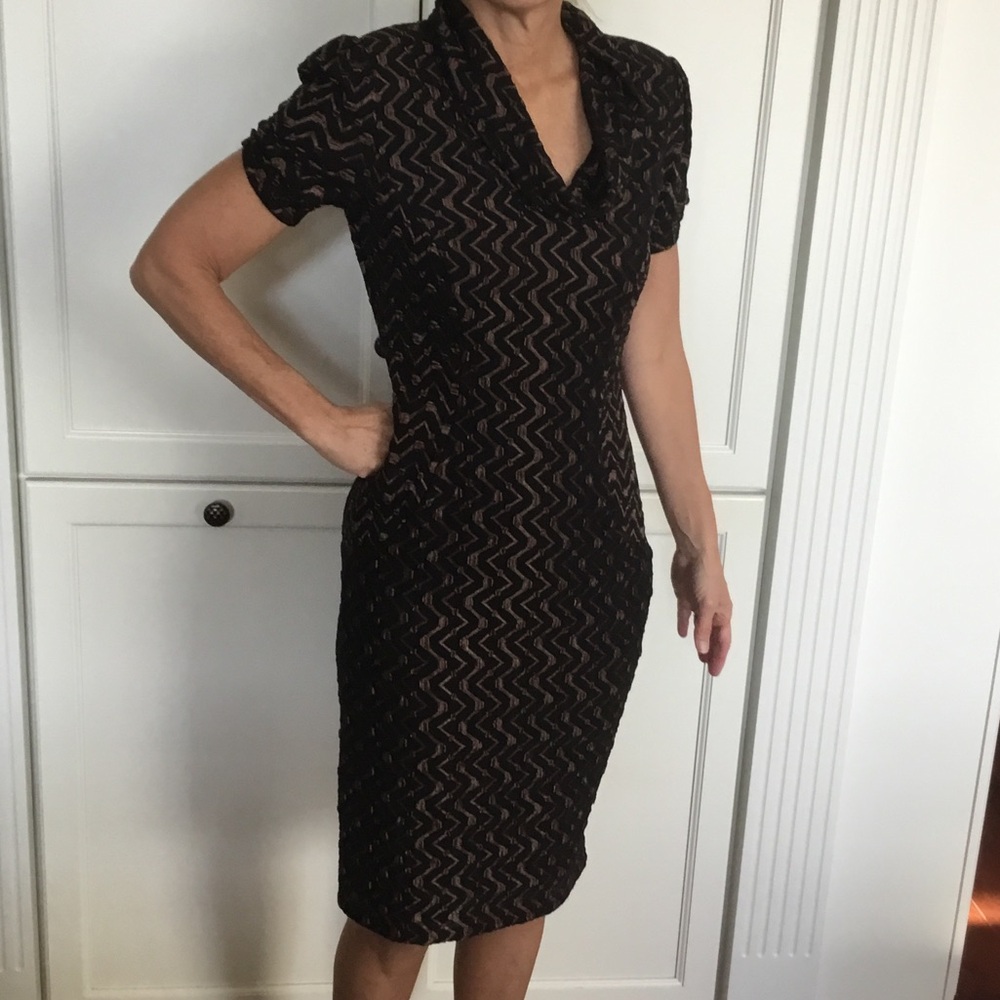 NWT Kasper Elegant Black and Copper Zigzag Pattern Dress